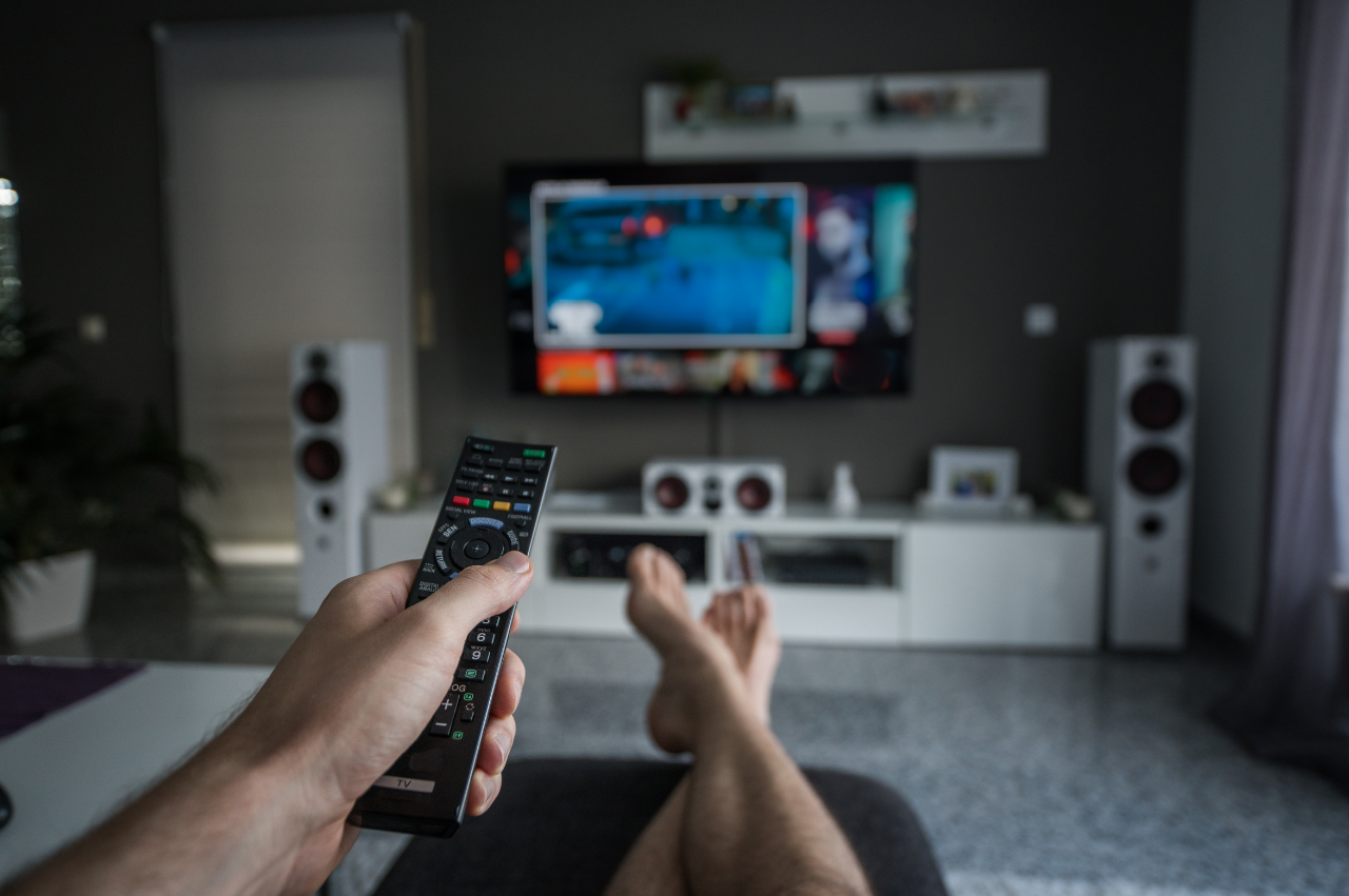 TV ou vidéoprojecteur : quel écran choisir pour vos soirées foot