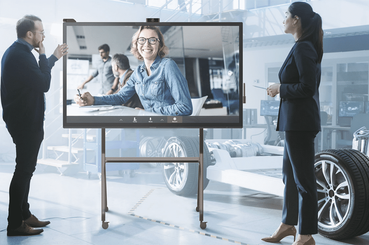 How to Choose a Presentation Display for Your Meeting Space - commercial display