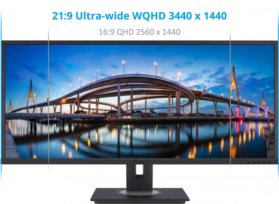 Stunning WQHD Resolution on a 21:9 Ultra-wide Screen 1